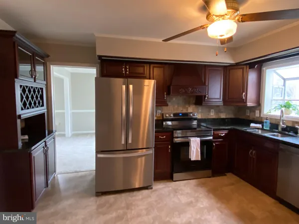 $490,000 | 3165 Pin Oak Drive, Harrisonburg, VA 22801