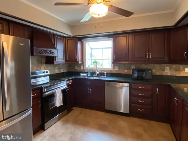 $490,000 | 3165 Pin Oak Drive, Harrisonburg, VA 22801