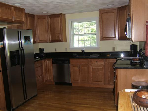 9 Lake Street Middleton, MA 01949 - Photo 13 of 15 Gallery Image 13