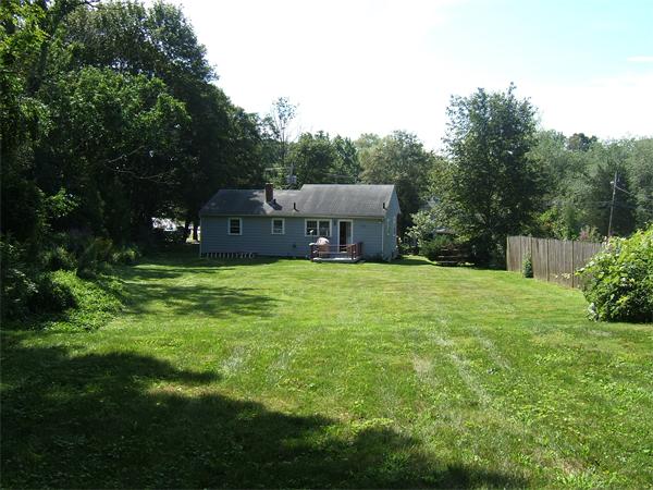 9 Lake Street Middleton, MA 01949 - Photo 7 of 15 Gallery Image 7