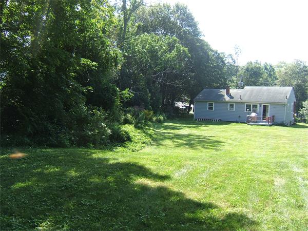 9 Lake Street Middleton, MA 01949 - Photo 8 of 15 Gallery Image 8