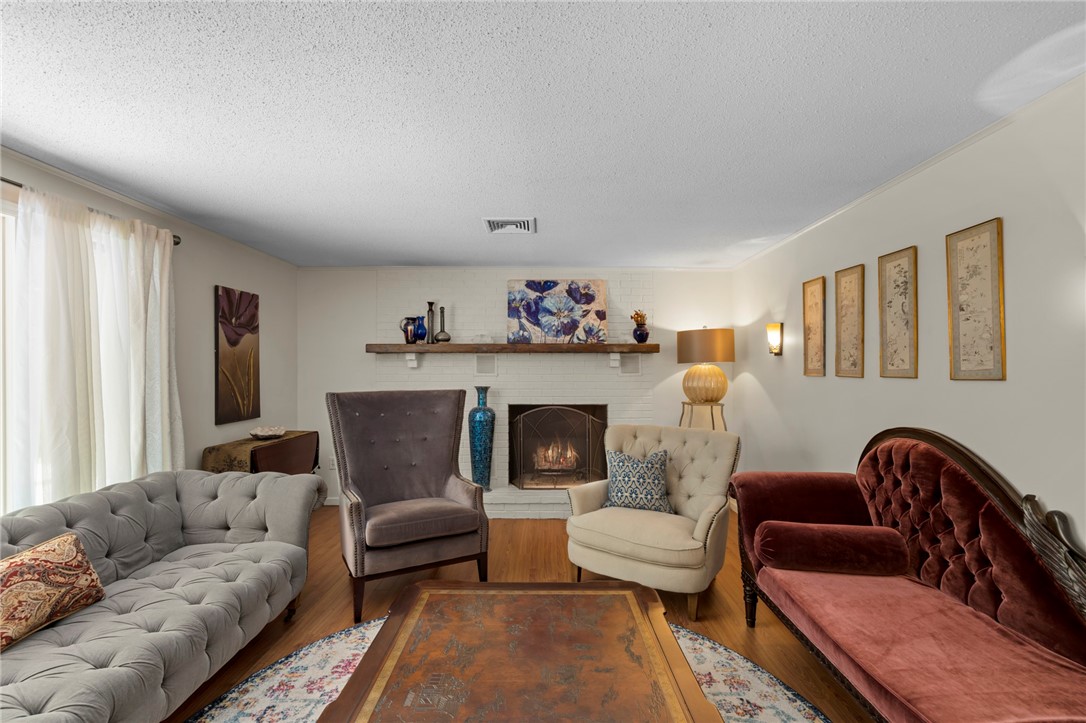 46 Azalea Drive Cranston, RI 02921 - Photo 16 of 50