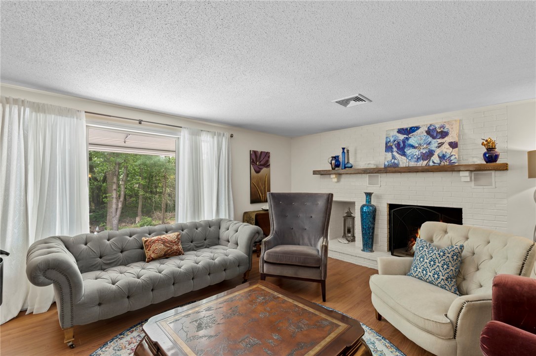 46 Azalea Drive Cranston, RI 02921 - Photo 17 of 50