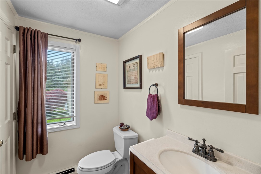 46 Azalea Drive Cranston, RI 02921 - Photo 26 of 50