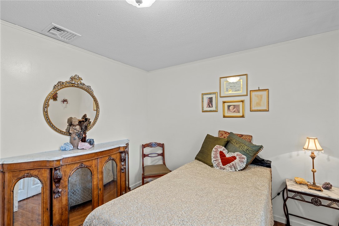 46 Azalea Drive Cranston, RI 02921 - Photo 29 of 50