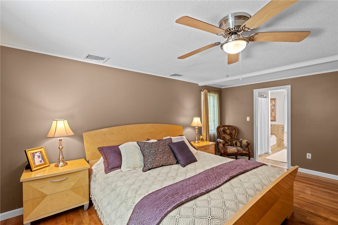 46 Azalea Drive Cranston, RI 02921 - Photo 32 of 50