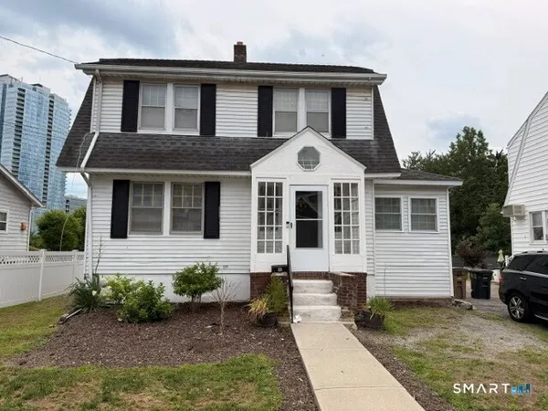 $4,600 | 46 Vernon Place, Stamford, CT 06902