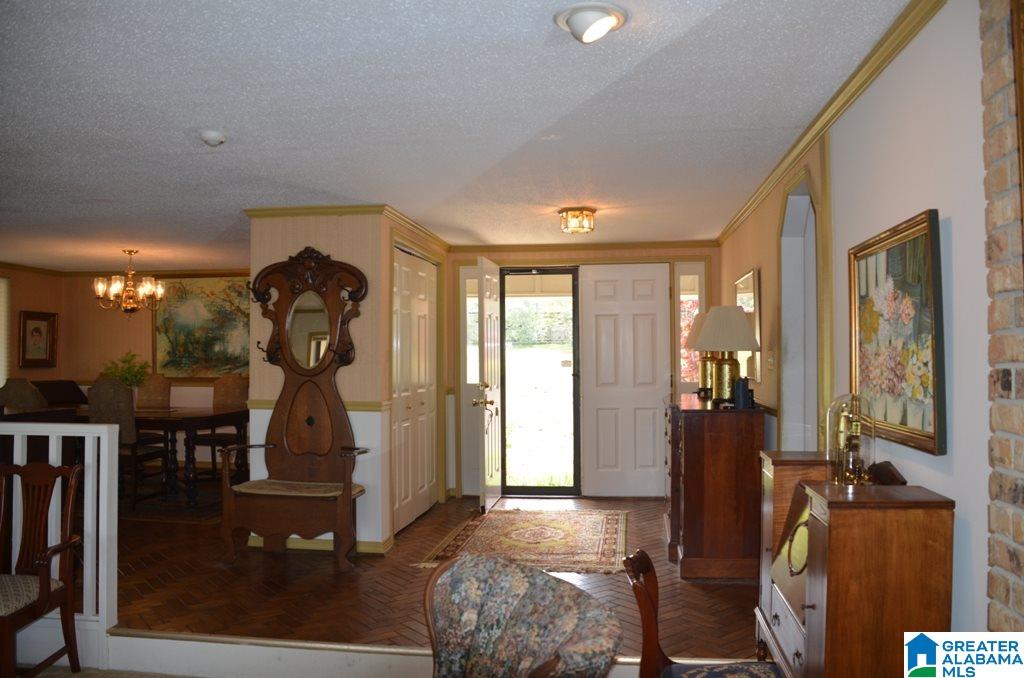 708 Hillyer High Road Anniston, AL 36207 - Photo 4 of 45