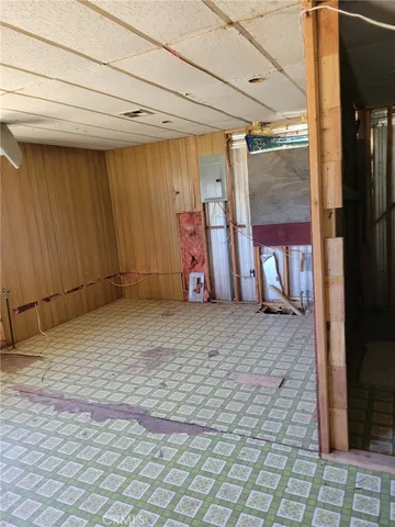 a view of empty room