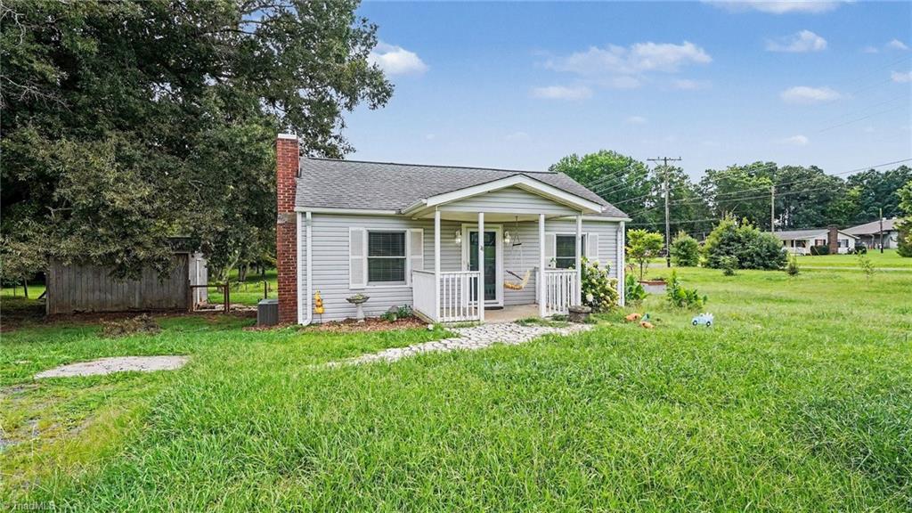 4516 Branson Davis Road Sophia, NC 27350 - Photo 2 of 29 Gallery Image 2