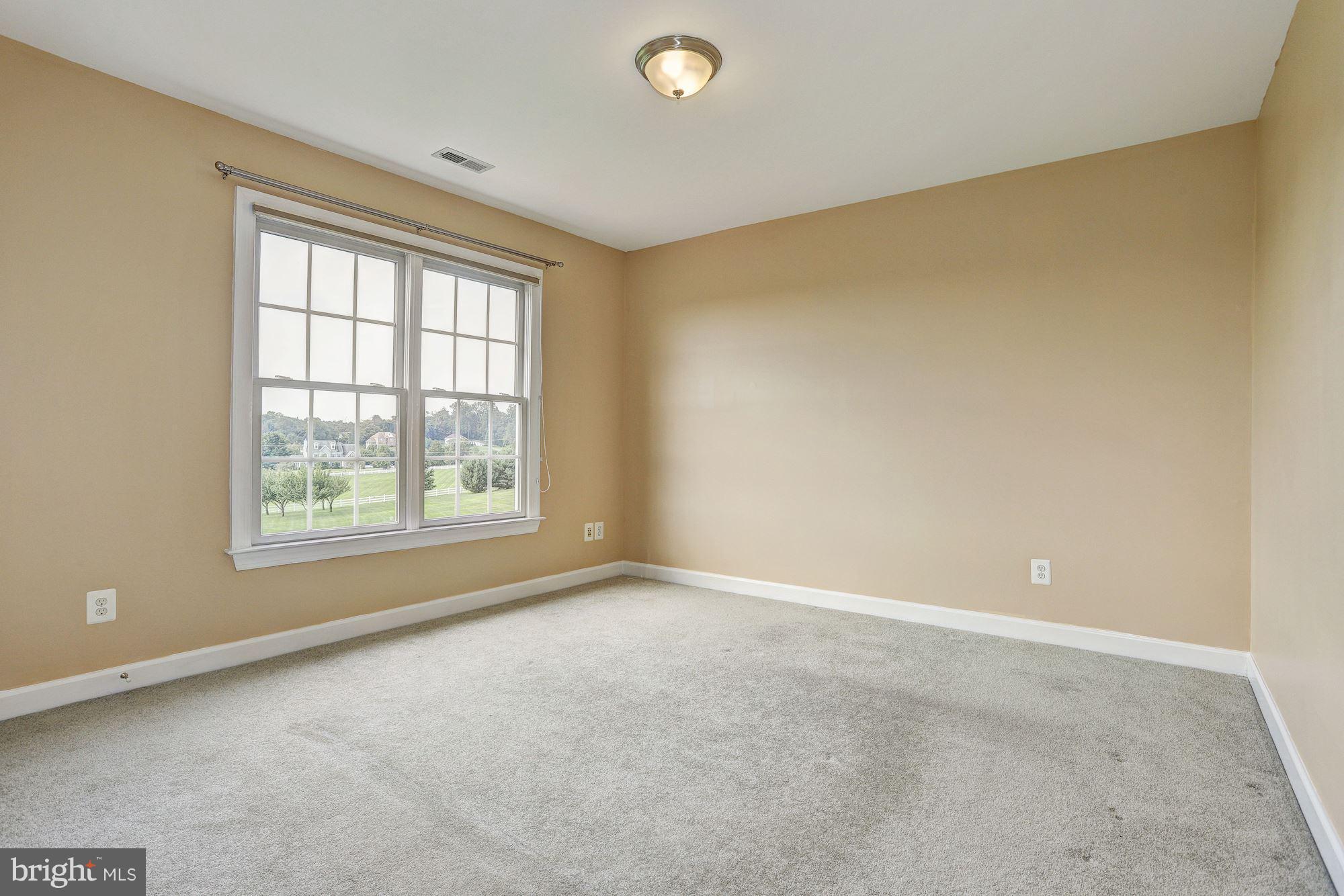 25118 Vista Ridge Road Laytonsville, MD 20882 - Photo 17 of 30 Bedroom
