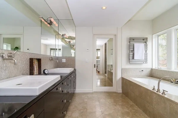 $2,595,000 | 41 Grove Street, Wayland, MA 01778