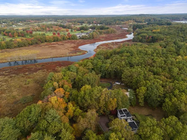 $2,595,000 | 41 Grove Street, Wayland, MA 01778