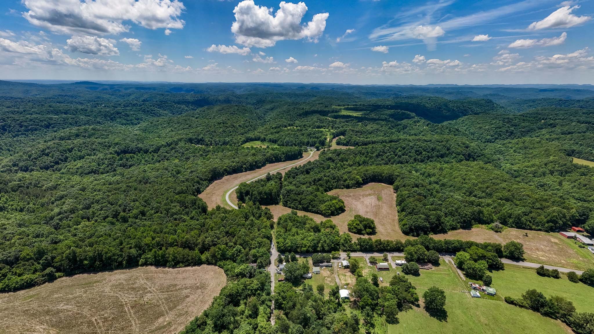 3772 Pea Ridge Road Liberty, TN 37095 - Photo 3 of 52