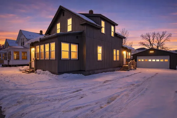 $240,000 | 14 Odell Park, Northumberland, NH 03582