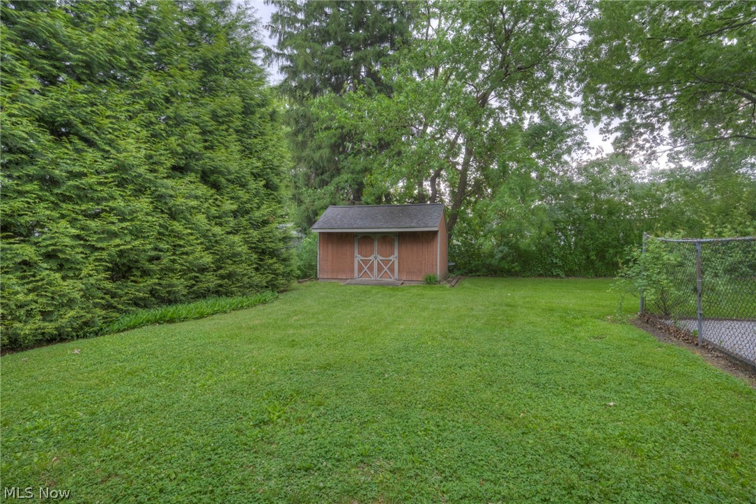 939 Davis Street Akron, OH 44310 - Photo 16 of 19 Gallery Image 16