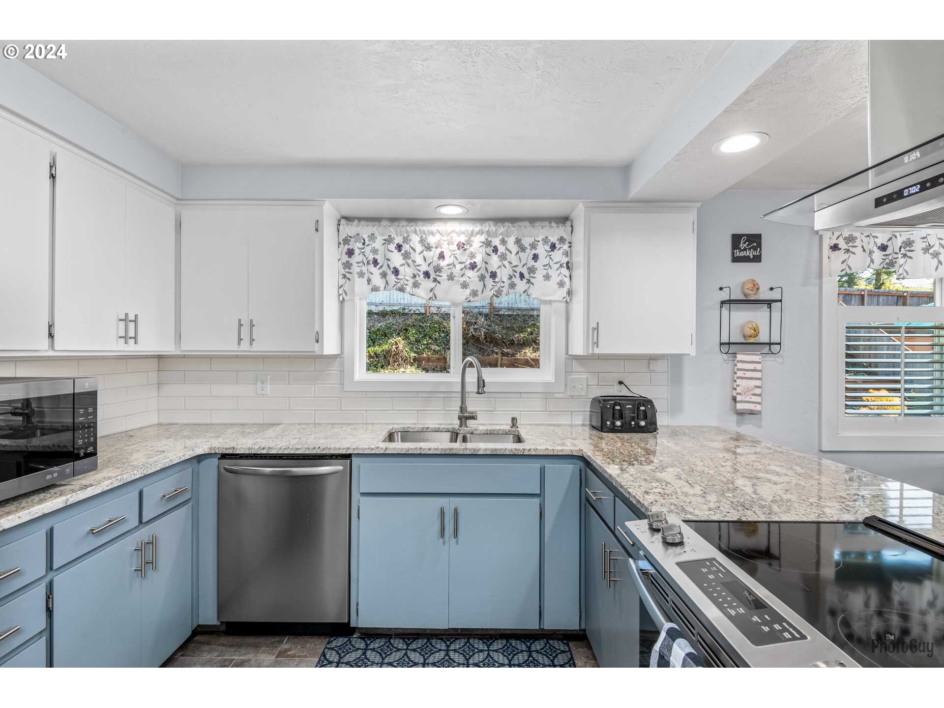 7443 A Street Springfield, OR 97478 - Photo 11 of 31 Gallery Image 11