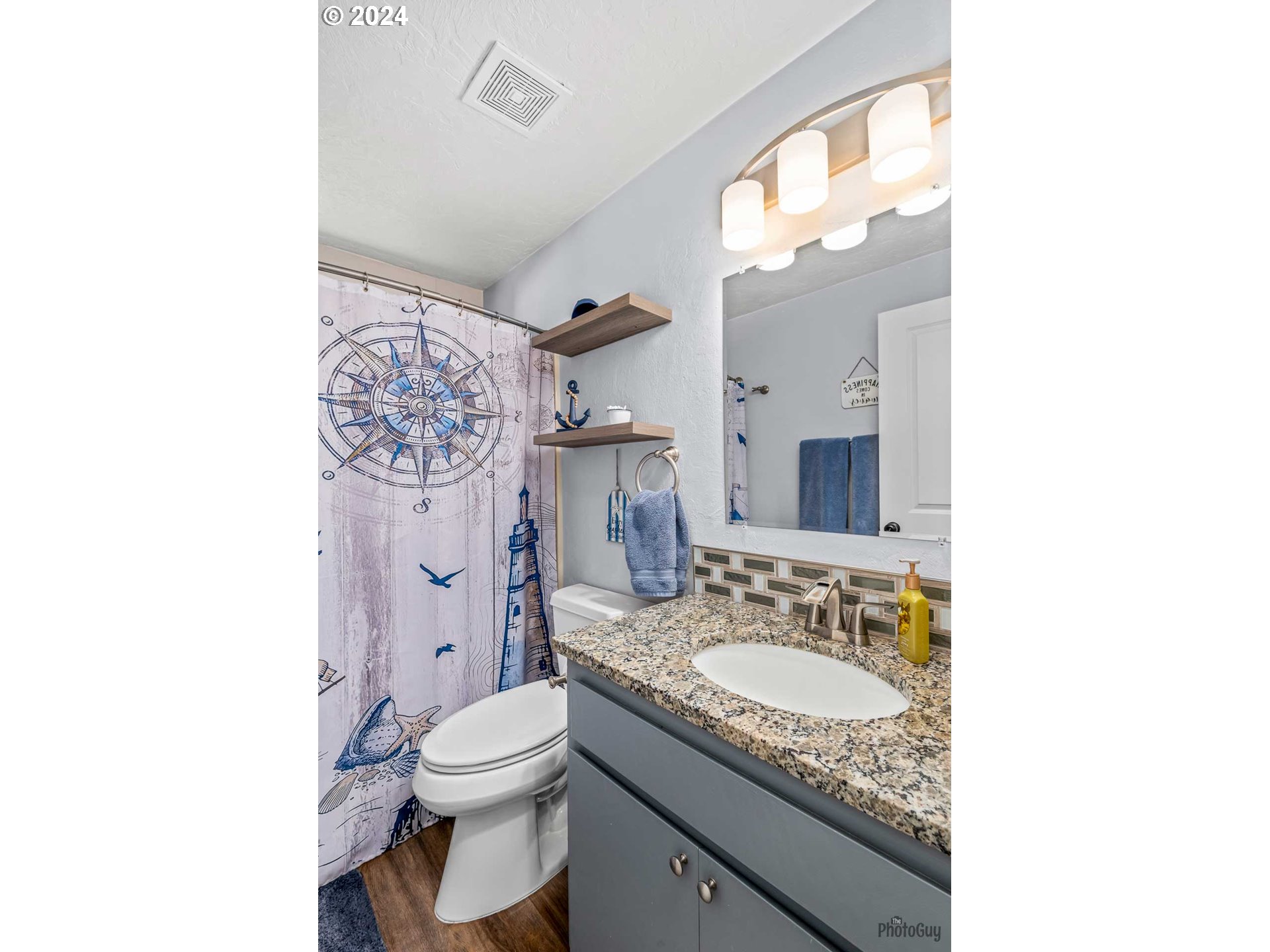 7443 A Street Springfield, OR 97478 - Photo 24 of 31 Bathroom