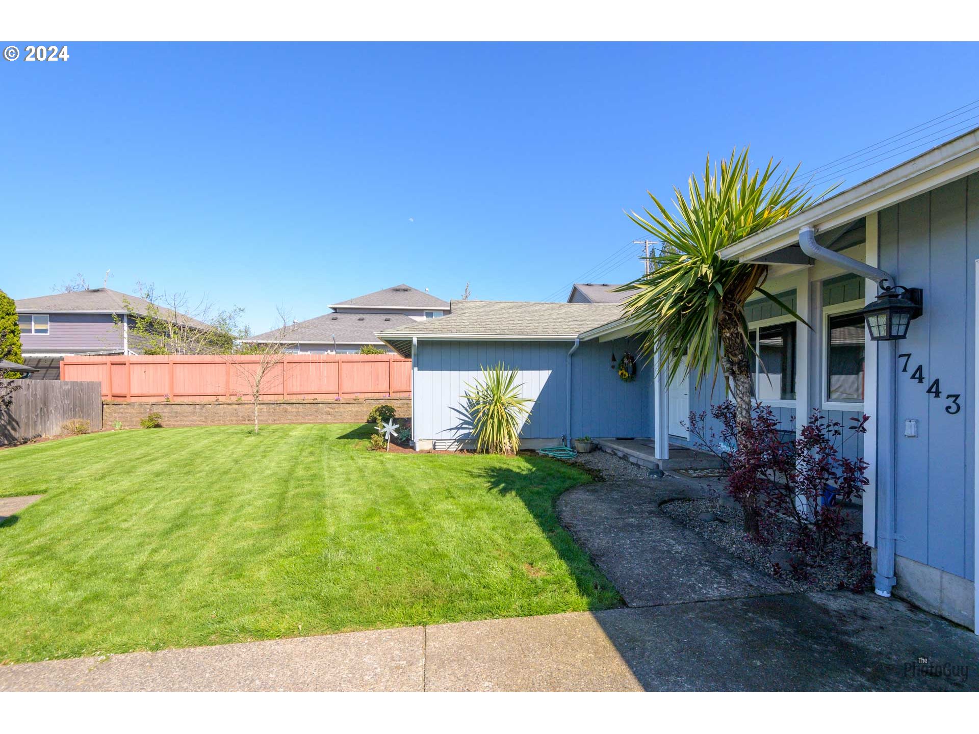 7443 A Street Springfield, OR 97478 - Photo 3 of 31 Gallery Image 3