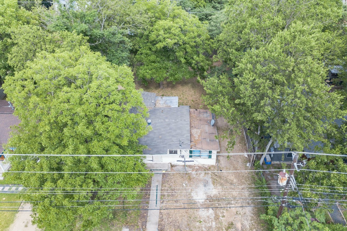 1130 Richardine Avenue Austin, TX 78721 - Photo 4 of 21