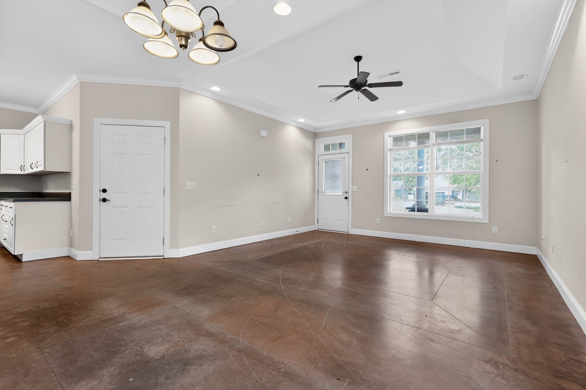 112 Dundee Court Anderson, SC 29621 - Photo 14 of 35