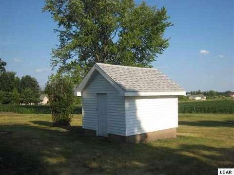 4657 Holloway Road Adrian, MI 49221 - Photo 10 of 12 20366175-9.JPG