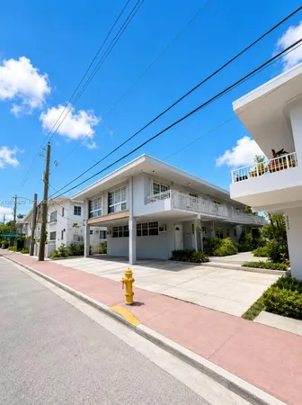 $2,600 | North Beach, Miami Beach, FL 33141