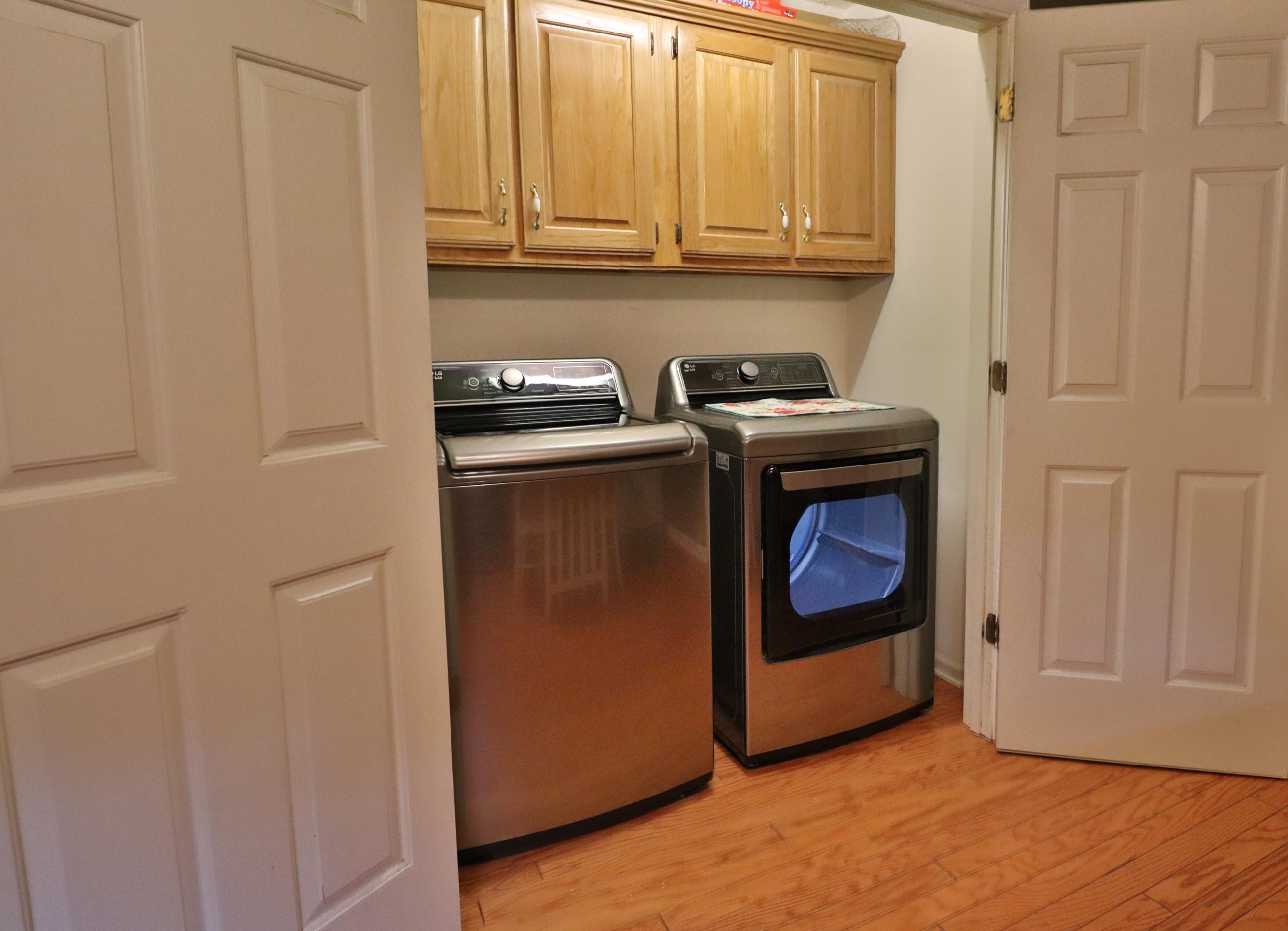 302 Ford Store Road Ripley, TN 38063 - Photo 11 of 40 a kitchen with stainless steel appliances granite countertop a stove and a refrigerator