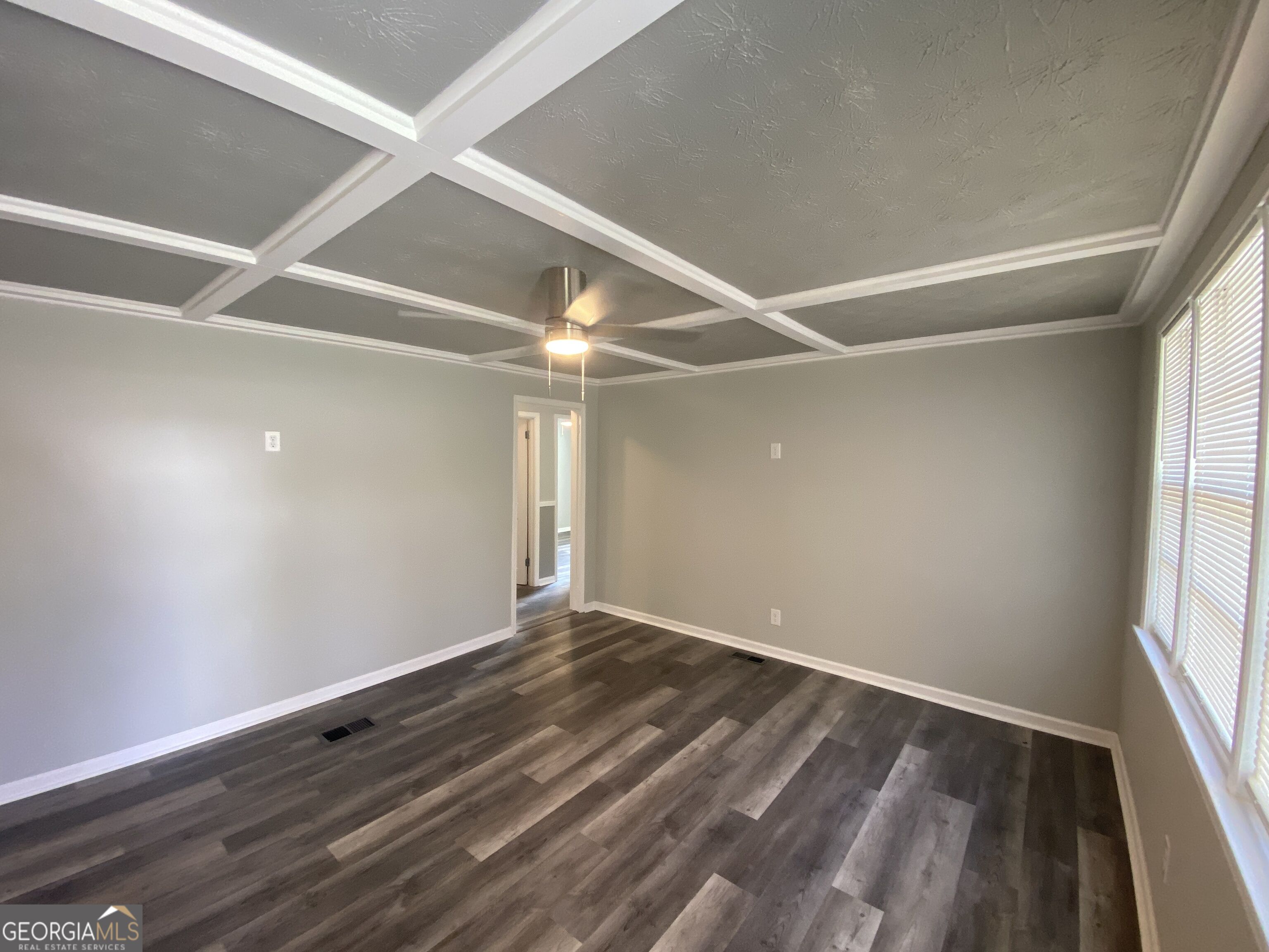 914 Ozora Road Lawrenceville, GA 30045 - Photo 3 of 25 Gallery Image 3