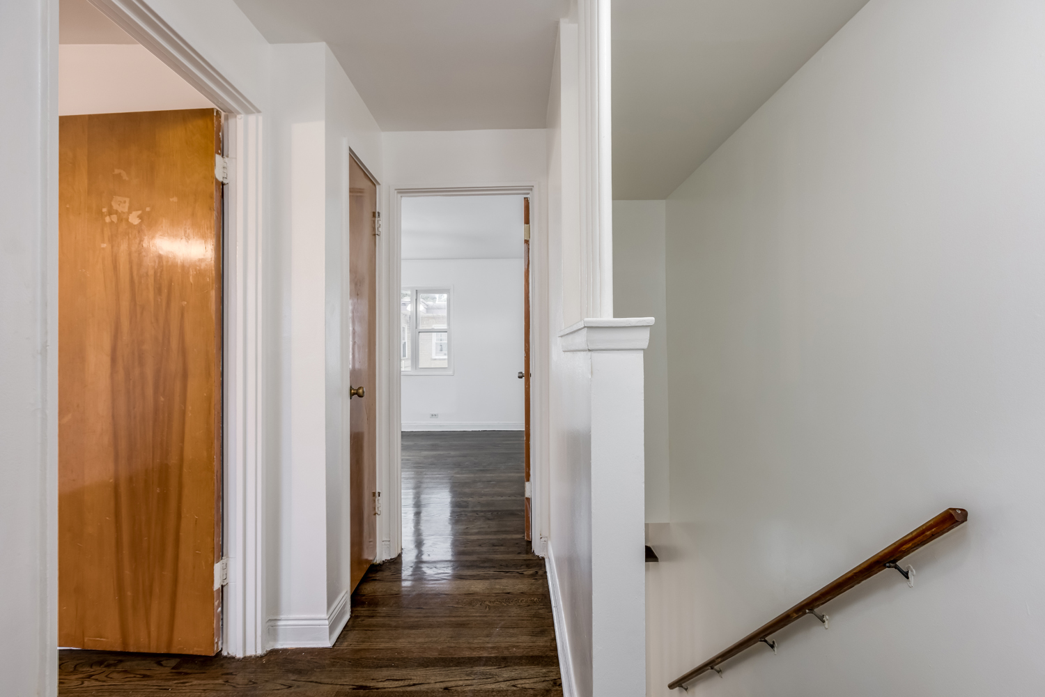 5107 North Springfield Avenue, Unit B Chicago, IL 60625 - Photo 11 of 25 a view of a hallway with wooden floor