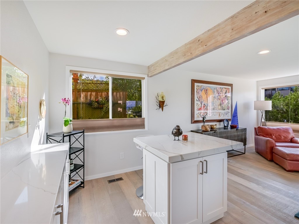 523 Maple Street, Unit 104 Edmonds, WA 98020 - Photo 12 of 19 Gallery Image 12