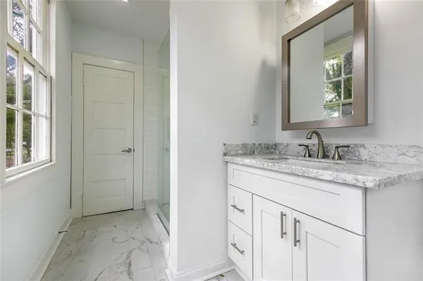 $2,700 | 920 South Carrollton Avenue, Unit K, New Orleans, LA 70118
