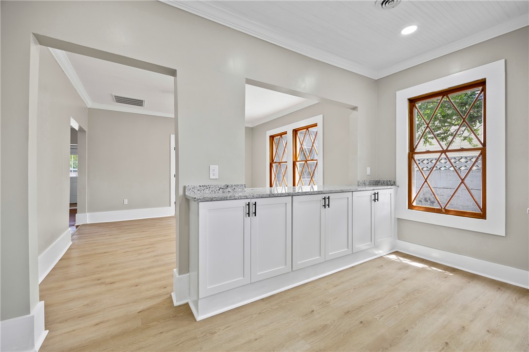 410 South Cherry Street Seneca, SC 29678 - Photo 11 of 49 Kitchen