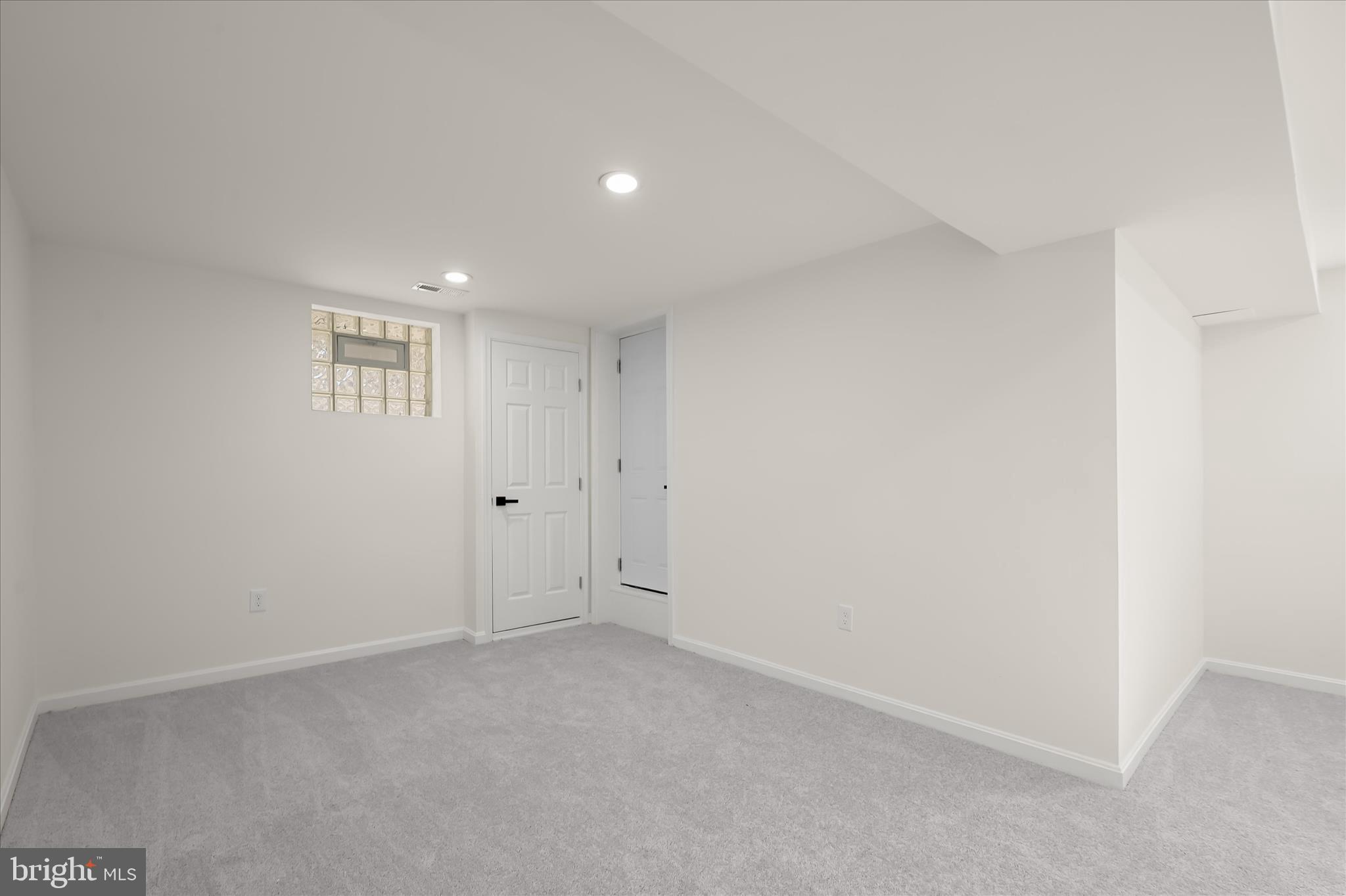 1236 Elm Ridge Avenue Baltimore, MD 21229 - Photo 28 of 41 a view of an empty room