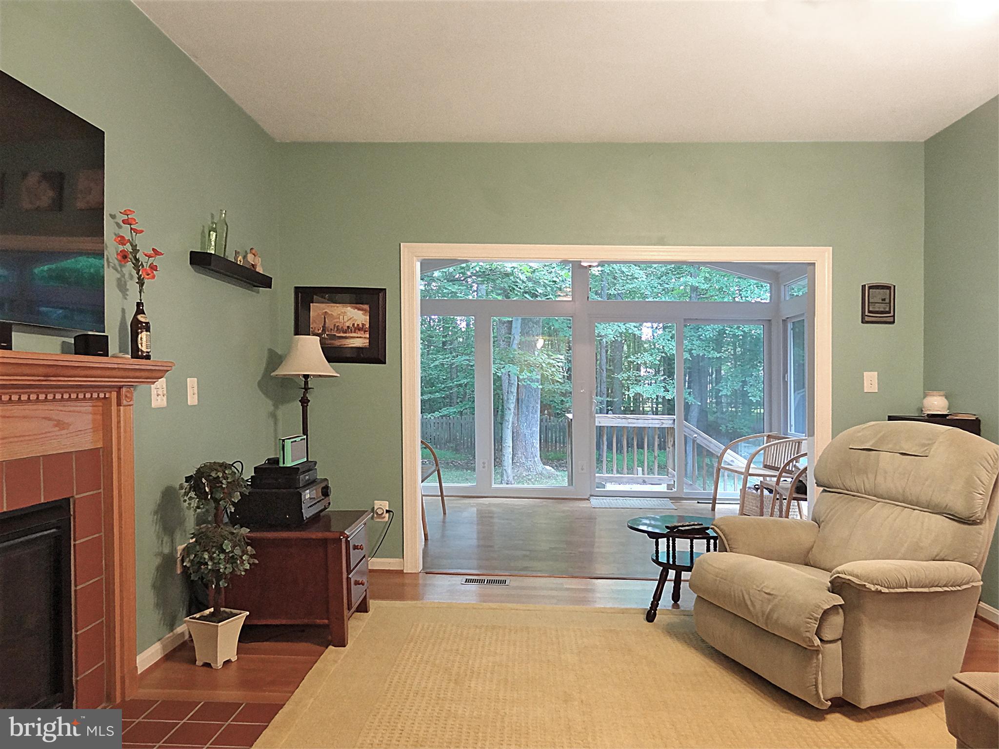 3620 Calvert Street Edgewater, MD 21037 - Photo 10 of 30 OPEN FOUR SEASONS ROOM