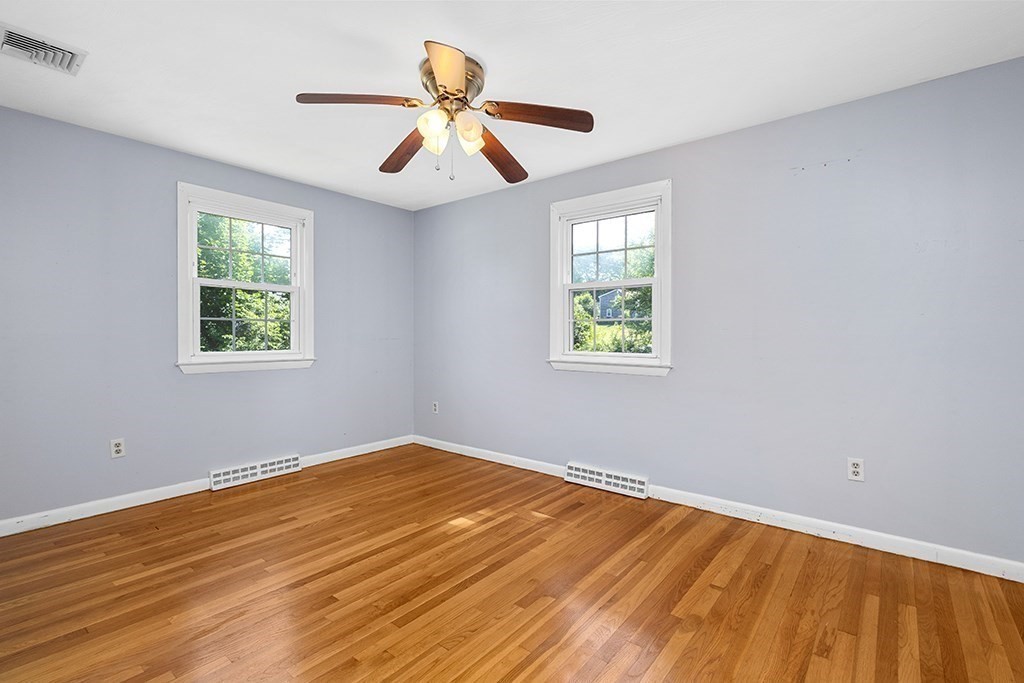 5 Shepard Road Franklin, MA 02038 - Photo 22 of 41