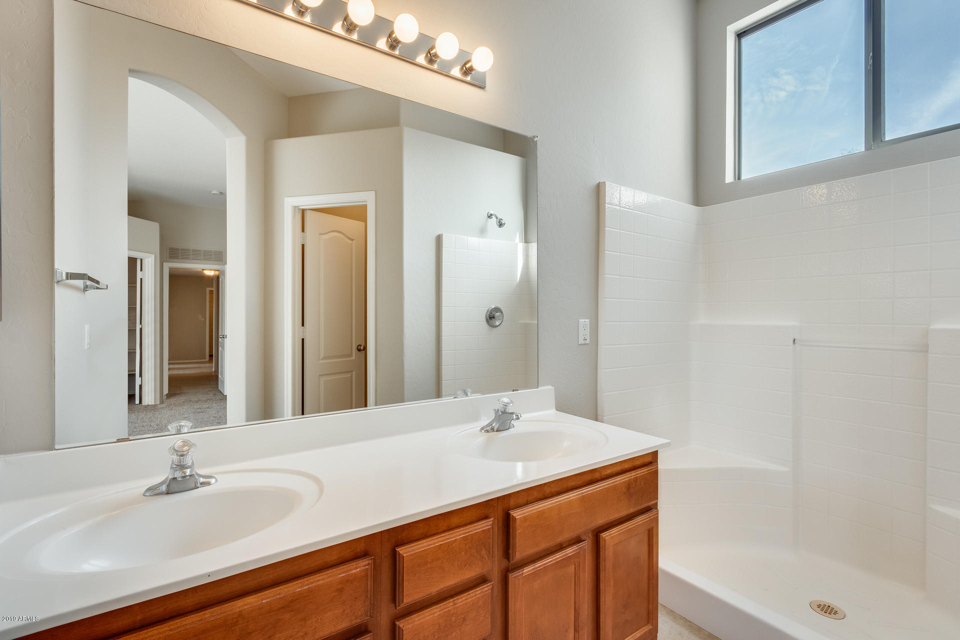 417 West Beautiful Lane Phoenix, AZ 85041 - Photo 28 of 33