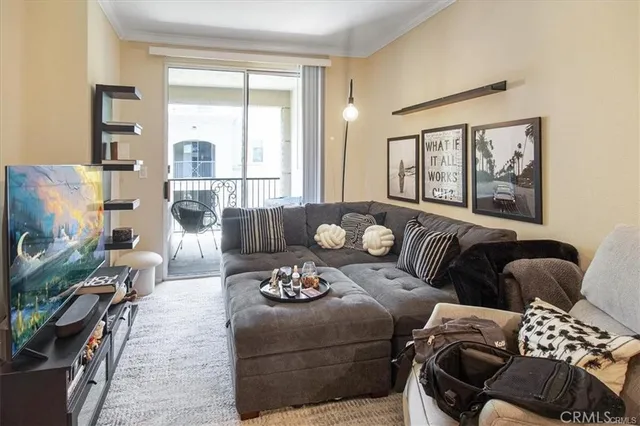 $2,600 | 3311 Watermarke Place, Irvine, CA 92612