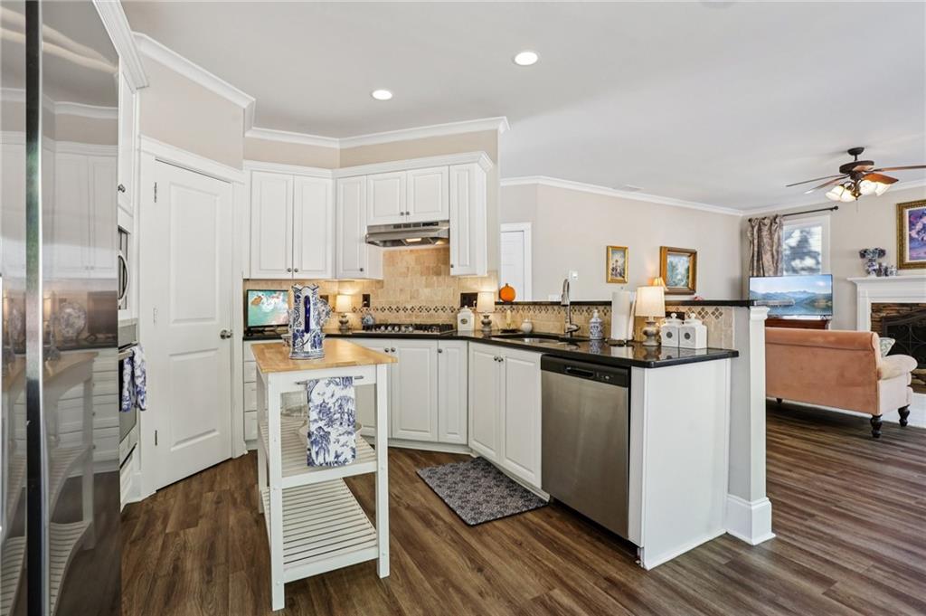 36 Evergreen Way Dallas, GA 30157 - Photo 12 of 55