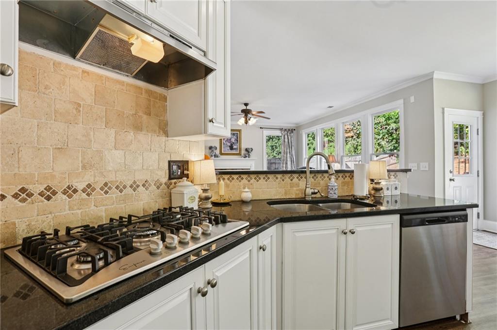 36 Evergreen Way Dallas, GA 30157 - Photo 14 of 55