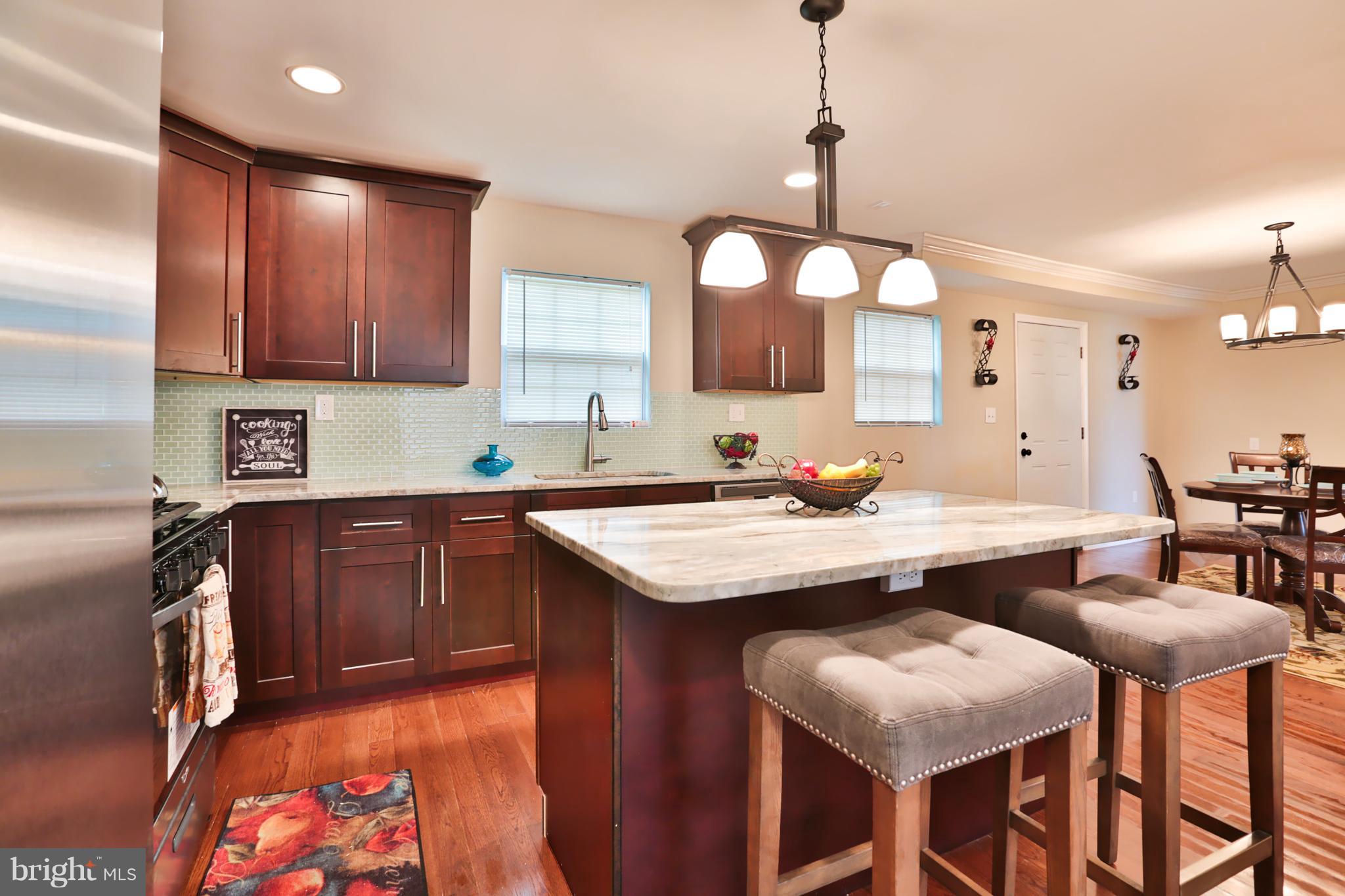 3919 Tiverton Road Randallstown, MD 21133 - Photo 5 of 26 Island And Breakfast Bar