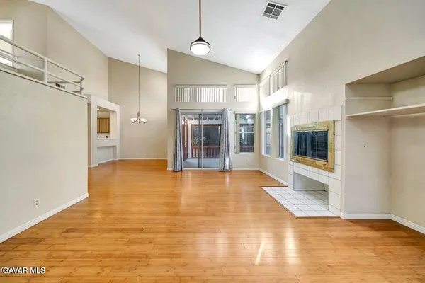 $3,095 | 2611 Redington Street, Palmdale, CA 93551