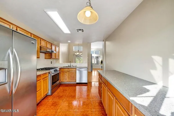 $3,095 | 2611 Redington Street, Palmdale, CA 93551