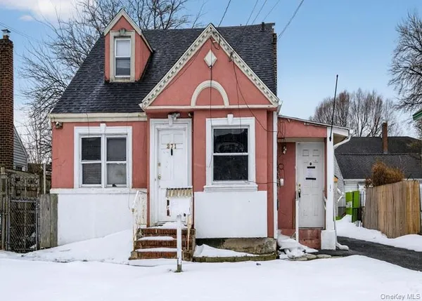 $657,200 | 271 Ivy Street, West Hempstead, NY 11552