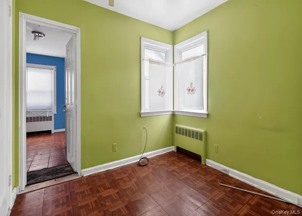 $657,200 | 271 Ivy Street, West Hempstead, NY 11552