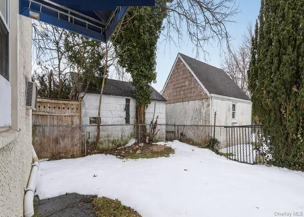 $657,200 | 271 Ivy Street, West Hempstead, NY 11552