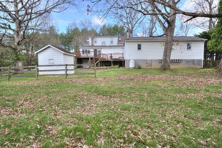 1310 New Hope Road Staunton, VA 24401 - Photo 26 of 62 a house view with a garden space