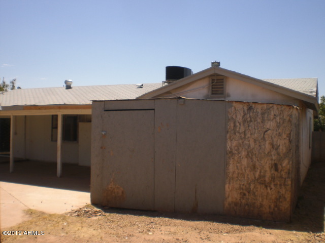 8620 West Piccadilly Road Phoenix, AZ 85037 - Photo 24 of 24 021-618209 rear right