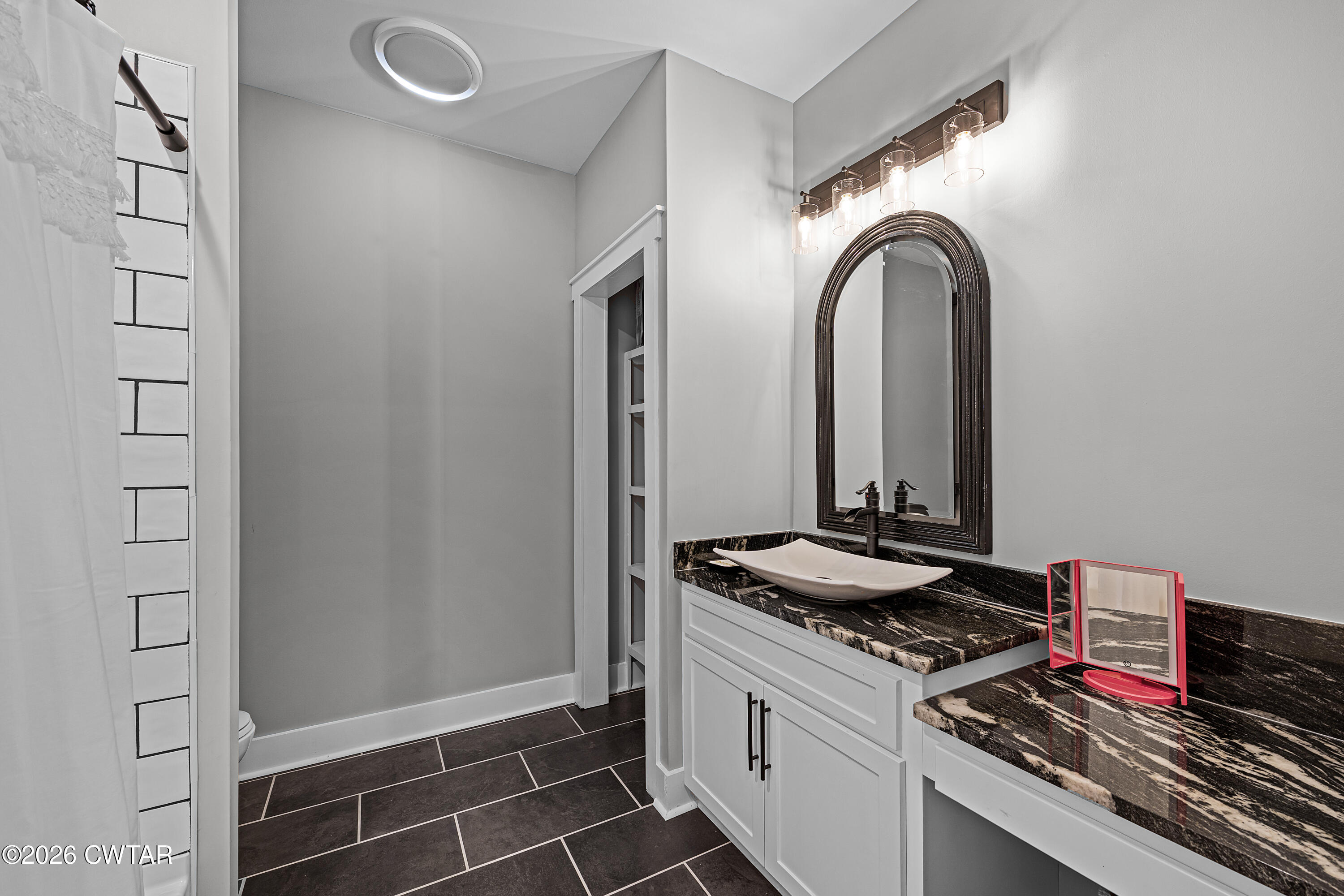 1052 Dade Ellington Road Humboldt, TN 38343 - Photo 18 of 39 EN4A7205