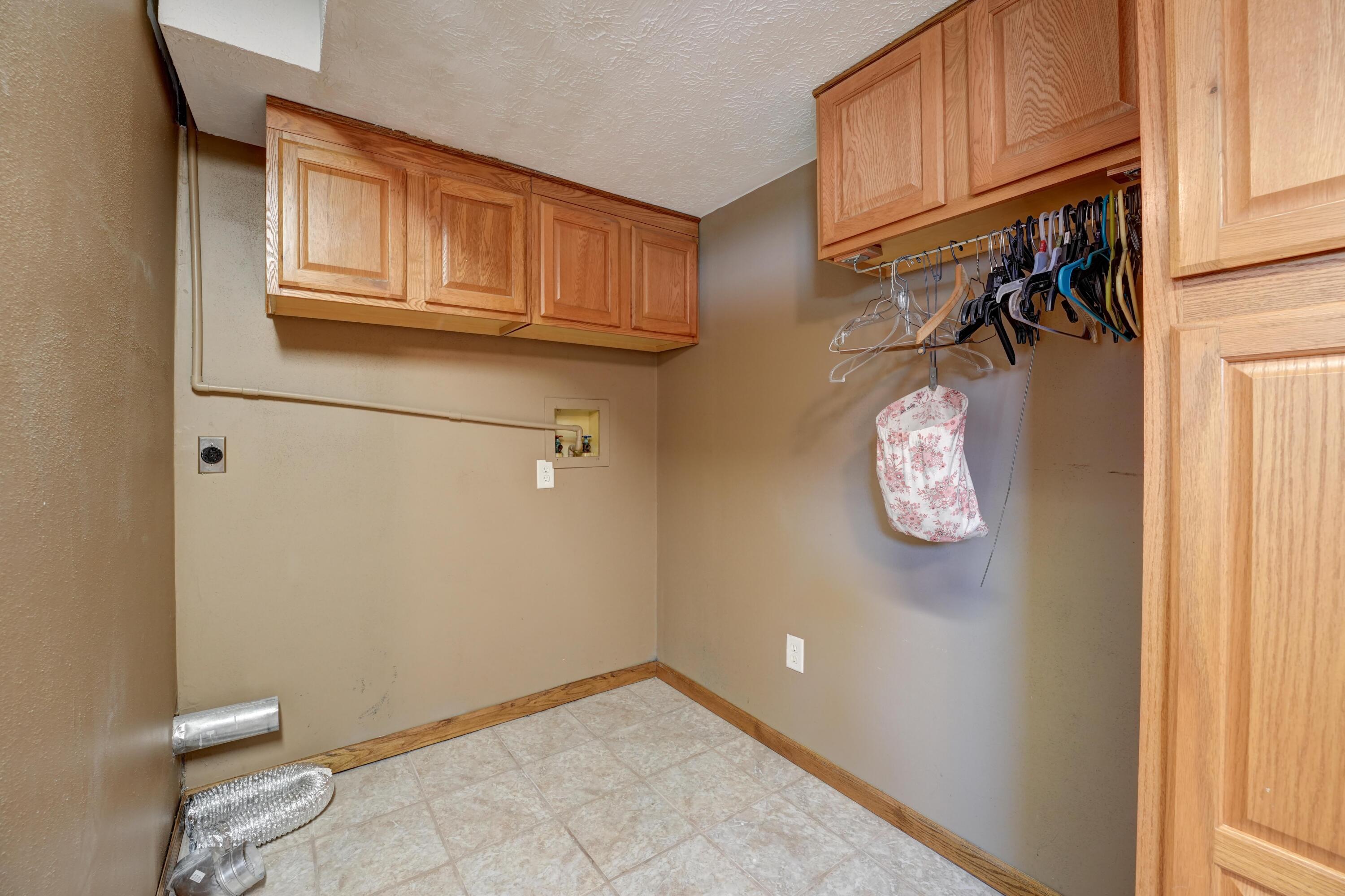 6671 Dull Road Arcanum, OH 45304 - Photo 29 of 63 ONE04383And8more